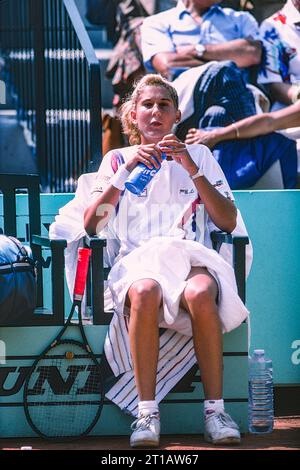 Monica Seles (YUG) Championne de simple féminin à l'Open de France de tennis 1990. Banque D'Images