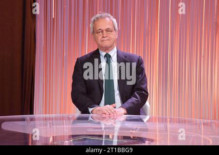 Rome, Italie. 12 octobre 2023. Rome : Rai Studios via Teulada. diffusion de 5 minutes. Sur la photo : Enrico Mentana crédit : Agence photo indépendante/Alamy Live News Banque D'Images