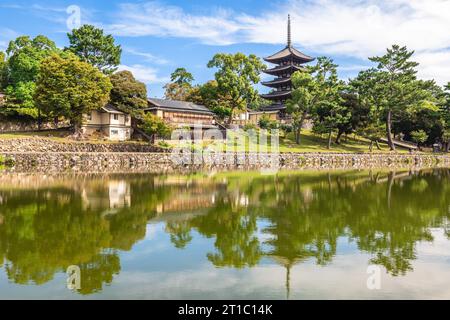 Pagode de cinq étages au temple Kofukuji dans la ville de Nara, Kansai, Japon Banque D'Images