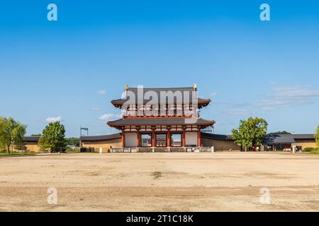 La porte Suzaku du Heijo Kyo, site de l'UNESCO à Nara, Japon. Traduction : la porte Suzaku Banque D'Images