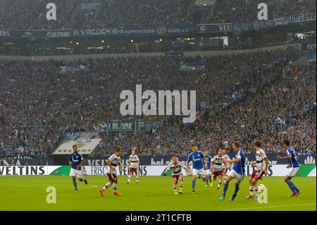 Fussball allgemein FC Schalke 04 - FC Bayern Muenchen 1:1 Fussball Bundesliga saison 2014/2015 à Gelsenkirchen, Deutschland Am 30.08.2014 Banque D'Images