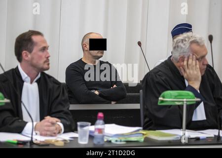 Bruxelles, Belgique. 13 octobre 2023. L’accusé Jurgen Vanhalst photographié lors d’une séance plénière de la Chambre au Parlement fédéral à Bruxelles le jeudi 22 décembre 2022. BELGA PHOTO NICOLAS MAETERLINCK crédit : Belga News Agency/Alamy Live News Banque D'Images