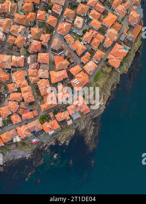 Vue aérienne de dessus de la vieille ville de Sozopol, région de Burgas, Bulgarie Banque D'Images