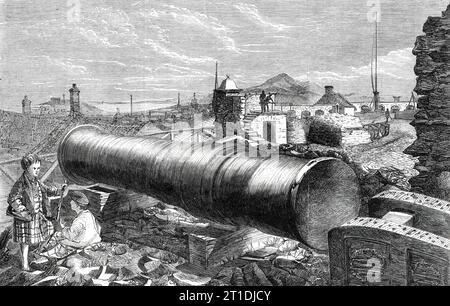 "Mons Meg", Château d'Édimbourg, 1860. "Cette gigantesque pièce d'artillerie... a été construite (ainsi Black's Guide to Edinburgh nous en informe) par des artisans écossais... et appelée Mollance, ou Mons, d'après le forgeron qui l'a lancée, et Meg d'après sa femme, dont la voix aurait rivalisé avec celle de son homonyme... les détails suivants concernant Meg proviennent de "Chambers' Gazetteer of Scotland": "en mars 1829, un ajout a été fait aux curiosités du Château par la restauration d'une très ancienne pièce d'artillerie appelée Mons Meg, qui avait été removed...in 1754. Ce pistolet, Banque D'Images