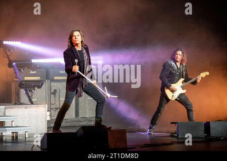 Oslo, Norvège. 08 octobre 2023. Le groupe de rock suédois Europe donne un concert live à Operaen à Oslo. Ici, le chanteur Joey Tempest est vu en direct sur scène. (Crédit photo : Gonzales photo - Terje Dokken). Banque D'Images