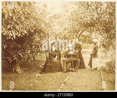 Sans titre, c.1865. Portrait de deux couples avec serviteur indien. Banque D'Images