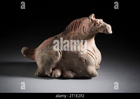 Sculpture funéraire des animaux du zodiaque chinois de douze ans (Shengxiao) (image 6 de 12), entre 1279 et 1368. Banque D'Images