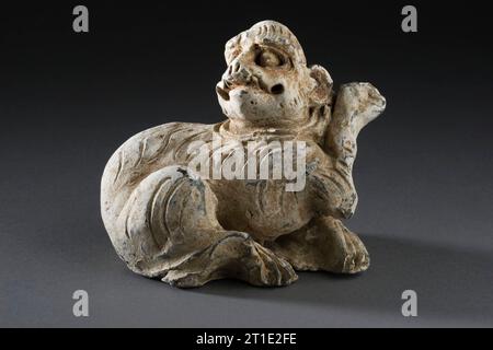 Sculpture funéraire des animaux du zodiaque chinois de douze ans (Shengxiao) (image 1 de 12), entre 1279 et 1368. Banque D'Images