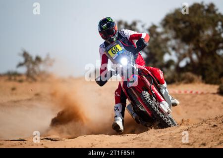68 SCHAREINA Tosha (spa), Honda Team, Honda CRF 450 Rally, action lors du Prologue du Rallye du Maroc 2023, le 13 octobre 2023 à Agadir, Maroc Banque D'Images