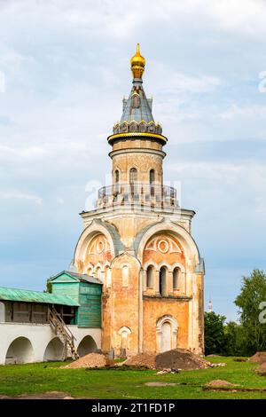 Bougie (Svechnaya) Tour du monastère de Borisoglebsky (Boris et Gleb) à Torzhok, Russie Banque D'Images