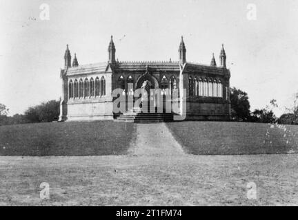 La rébellion indienne 1857-1859 Suite du siège de Cawnpore, montrant le bien restauré au Bibi-Ghar (la Chambre des dames). Le massacre de plus de 200 femmes britanniques et les enfants qui y a eu lieu le 15 juillet 1857 a été l'une des pires atrocités de la mutinerie. Banque D'Images