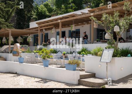 Kos, Grèce - 9 mai 2023 : Taverne dans le village de Zia sur l'île de Kos en Grèce Banque D'Images