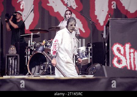 Monza Italie 2000-06-11, Chris Fehn percussionniste du groupe Slipknot lors du festival Gods of Metal au Stadio Brianteo Banque D'Images