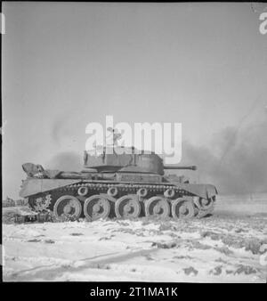 L'Armée britannique au nord-ouest de l'Europe 1944-1945 réservoir Comète de 29e Brigade blindée, 11e Division blindée, sur le champ de tir à Gravelines, 26 janvier 1945. Banque D'Images