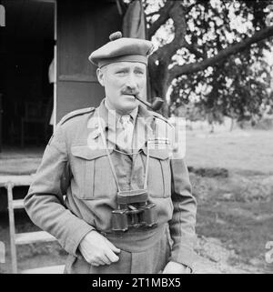 Les généraux britanniques 1939-1945 Général Sir Neil Ritchie (1873-1983) : Portrait de Ritchie, tout en commandant 12e Corps canadien en France. Banque D'Images