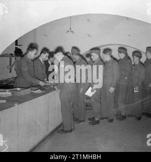 La démobilisation de l'armée britannique à Tournai libérer les soldats du Camp échanger vos devises étrangères pour Sterling. Banque D'Images