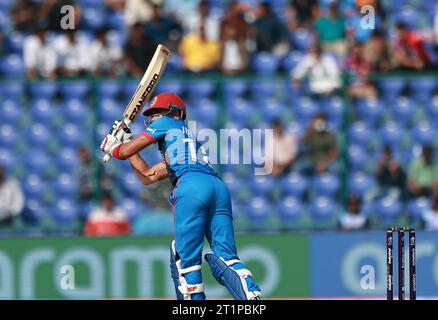 New Delhi, Delhi, Inde. 15 octobre 2023. Rahmanullah Gurbaz de l'Afganistan lors du match n° 13 de la coupe du monde internationale de cricket d'un jour entre l'Angleterre et l'Afghanistan au stade Arun Jaitley, New Delhi, Inde le 15 octobre 2023 (image de crédit : © Avijit Das/ZUMA Press Wire) À USAGE ÉDITORIAL UNIQUEMENT! Non destiné à UN USAGE commercial ! Crédit : ZUMA Press, Inc./Alamy Live News crédit : ZUMA Press, Inc./Alamy Live News Banque D'Images