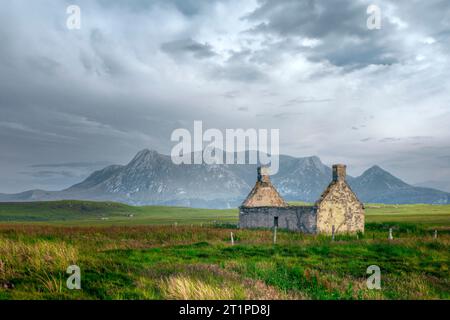 Moine House est un chalet en ruine situé dans une partie éloignée de Sutherland, en Écosse. Banque D'Images