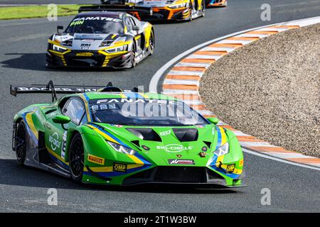 Zandvoort, pays-Bas. 15 octobre 2023. 163 Maximilian PAUL DEU, PAVERUD Marcus NOR, VSR Lamborghini Huracan GT3 EVO2, action lors du GT World Challenge Europe propulsé par AWS 2023, du 13 au 15 octobre 2023 sur le circuit de Zandvoort, à Zandvoort, pays-Bas - photo Grégory Lenormand/DPPI crédit : DPPI Media/Alamy Live News crédit : DPPI Media/Alamy Live News Banque D'Images