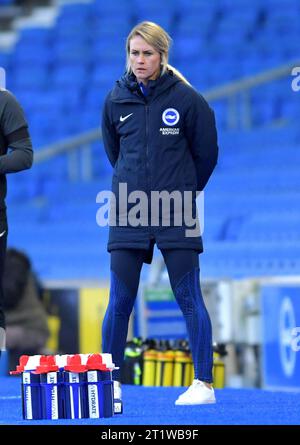 Brighton Royaume-Uni 15 octobre 2023 - Melissa Phillips, entraîneur-chef de Brighton, lors du match de football féminin Barclays Super League entre Brighton & Hove Albion et Tottenham Hotspur à l'American Express Stadium (usage éditorial seulement) : Credit Simon Dack /TPI/ Alamy Live News Banque D'Images