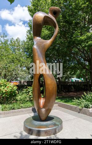 Henry Moore, Grande forme intérieure, 1982, Chicago, Illinois, ÉTATS-UNIS Banque D'Images