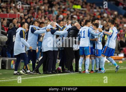 Oslo, Norvège. 12 septembre 2023. Oslo, Norvège, le 15 octobre 2023 : les joueurs espagnols célèbrent après avoir marqué lors du match de qualification de l'UEFA EURO 2024 entre la Norvège et l'Espagne au stade Ullevaal d'Oslo, Norvège. (Ane Frosaker/SPP) crédit : SPP Sport Press photo. /Alamy Live News Banque D'Images