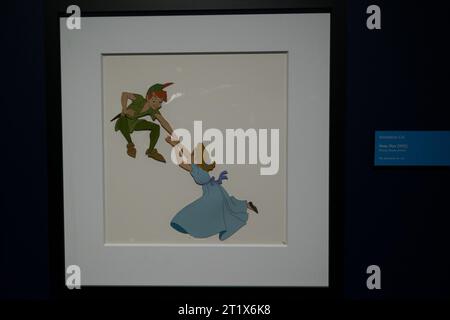 Film cel de Peter Pan (1953) à l'exposition Disney100 Banque D'Images