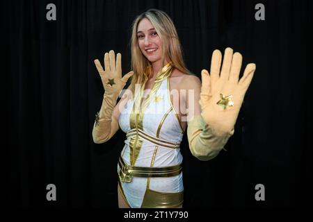 New York, États-Unis. 15 octobre 2023. Marche vers le centre Javits dans le centre Javits à New York, dimanche 15 octobre 2023. (Photo de Gordon Donovan/NurPhoto) crédit : NurPhoto SRL/Alamy Live News Banque D'Images