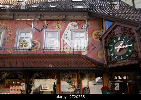 Ville de Triberg célèbre pour coo coo magasins d'horlogerie et magasins, région de la Forêt Noire, Bade-Württemberg, Allemagne. Banque D'Images