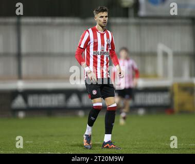 Romeo Beckham de Brentford B. - Brentford B U21 contre Aston Villa U21, Premier League Cup, Groupe D, Laithwaite Community Stadium, Woking. - 13 janvier 2023. Usage éditorial uniquement - des restrictions DataCo s'appliquent. Banque D'Images