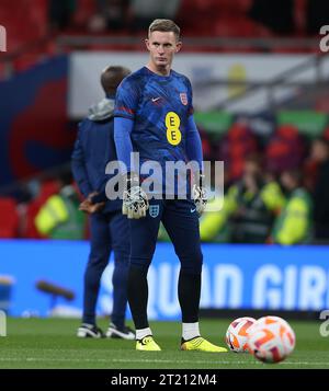 Dean Henderson d'Angleterre se réchauffe. - Angleterre contre Allemagne, UEFA Nations League, Groupe A3, Wembley Stadium, Londres. - 26 septembre 2022. Usage éditorial uniquement - des restrictions DataCo s'appliquent. Banque D'Images