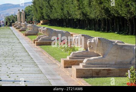 Ankara, Turquie - juillet 10 2023 : route des lions. Le complexe situé dans le quartier Cankaya d'Ankara et contenant le mausolée de Mustafa Kemal Ataturk Banque D'Images