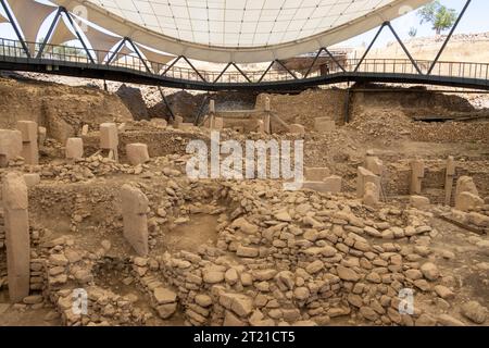 Sanliurfa, Turquie - juillet 17 2023 : site archéologique de Gobeklitepe. C'est le plus ancien et le plus grand temple connu dans l'histoire du Néolithique UNESCO Worl Banque D'Images