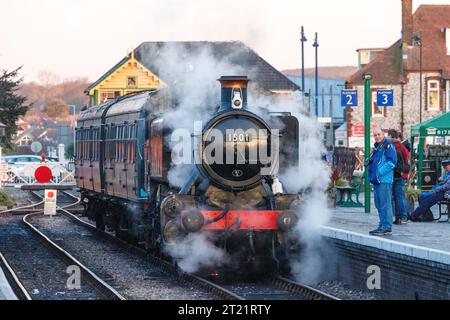 Un train à vapeur sur le chemin de fer de North Norfolk Banque D'Images