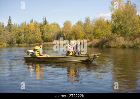 2006. Sujets : Kanuti National Wildlife refuge ; loisirs ; tourisme ; paysages ; observation de la faune; ; rivières et ruisseaux ; scènes. . 1998 - 2011. Banque D'Images