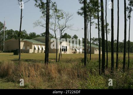 Mississippi Sandhill Crane Visitor Center. Sujets : Services aux visiteurs ; refuges pour animaux sauvages. Localisation : Mississippi. Fish and Wildlife Service site : MISSISSIPPI SANDHILL CRANE NATIONAL WILDLIFE REFUGE. . 1998 - 2011. Banque D'Images