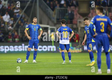 Zenica, Bosnie-Herzégovine. 16 octobre 2023. Edin Dzeko de Bosnie-Herzégovine lors de la qualification pour l'UEFA Euro 2024, groupe J, 8e tour, Bosnie-Herzégovine - Portugal au Bilino Polje Stadium, Zenica, 16 octobre 2023 photo : Armin Durgut/PIXSELL crédit : Pixsell/Alamy Live News Banque D'Images