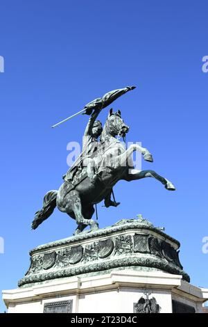 Statue équestre d'Erzherzog Karl (Archiduc Charles) sur Heldenplatz (place des héros) à Vienne, Autriche. Inauguré en 1860. Banque D'Images