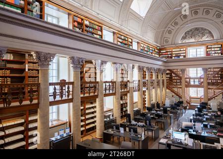 Hall nord, Bibliothèque nationale Kansalliskirjasto, Helsinki, Finlande Banque D'Images