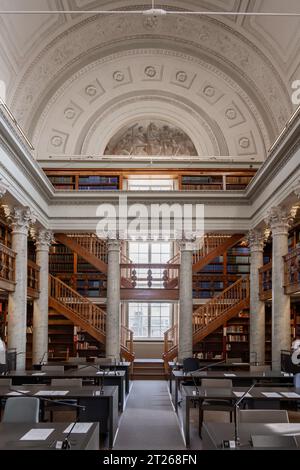 Salle de lecture du Hall Sud, Bibliothèque nationale Kansalliskirjasto, Helsinki, Finlande Banque D'Images