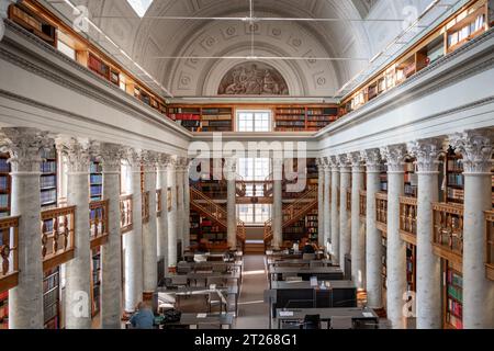 Hall sud, Bibliothèque nationale Kansalliskirjasto, Helsinki, Finlande Banque D'Images