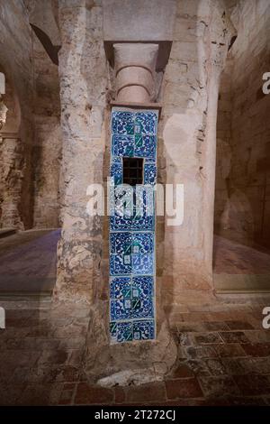 Vue intérieure du monastère de Suso à San Millan de la Cogolla, la Rioja, Espagne. Banque D'Images