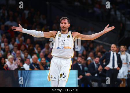 Madrid, Espagne. 17 octobre 2023. 17 octobre 2023 ; Wizink Center ; Madrid ; Espagne ; Turkish Airlines Euroleague Basketball ; Real Madrid vs Zalgiris Kaunas ; Rudy Fernandez (Real Madrid) 900/cordon Press crédit : CORDON PRESS/Alamy Live News Banque D'Images