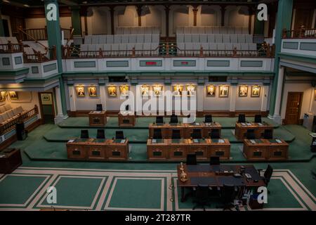 La salle de réunion à l'intérieur de l'édifice de la Confédération provinciale à St. John's, Terre-Neuve-et-Labrador, Canada Banque D'Images