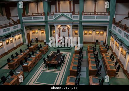 La salle de réunion à l'intérieur de l'édifice de la Confédération provinciale à St. John's, Terre-Neuve-et-Labrador, Canada Banque D'Images