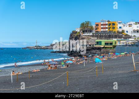 Belle plage de Puerto Naos sur l'île de la Palma en été. Îles Canaries espagne Banque D'Images