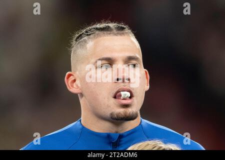 Londres, Angleterre. 17/10/2023, Kalvin Phillips (Angleterre) lors du match UEFA 'qualification européenne 2023-2024' entre l'Angleterre 3-1 Italie au stade de Wembley le 173 octobre 2023 à Londres, Angleterre. Crédit : Maurizio Borsari/AFLO/Alamy Live News Banque D'Images