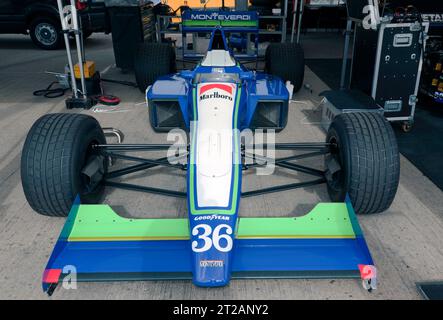 Vue de face d'une Onyx ORE-1B Formule 1 car, pilotée à cette époque par J.J. Lehto et Gregor Foitek, lors de la saison de F1 1990. Banque D'Images