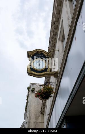 Mark & Spencer Clock, Falmouth Banque D'Images