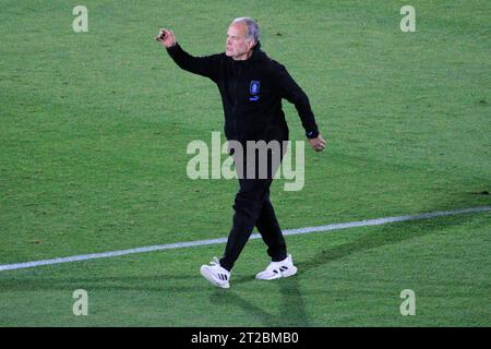 17 octobre 2023 : Stade Centenario, Parque Batlle de Montevideo, Uruguay : qualification pour la coupe du monde de football 2026, Uruguay contre Brésil : entraîneur Marcelo Bielsa de l'Uruguay Banque D'Images